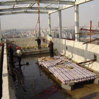 Hotel úszómedence kialakítása